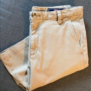 Vineyard vines chino shorts